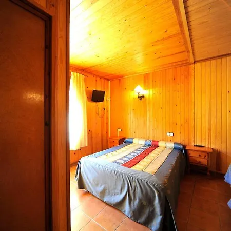 Guest house Casa Peret De Pereto - Habitaciones Y 3*