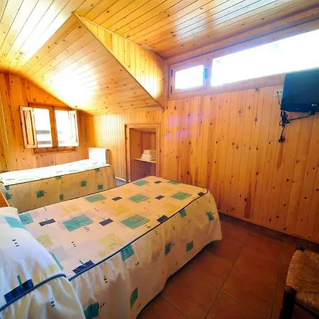 Casa Peret De Pereto - Habitaciones Y Guest house 3*