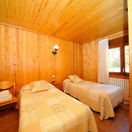 Guest house Casa Peret De Pereto - Habitaciones Y 3*