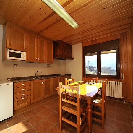 Casa Peret De Pereto - Habitaciones Y 3* Espot
