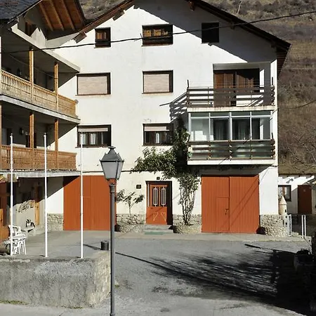 Guest house Casa Peret De Pereto - Habitaciones Y 3*