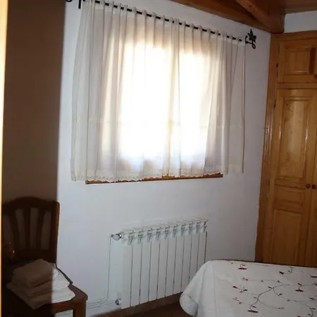 Casa Peret De Pereto - Habitaciones Y Guest house Espot