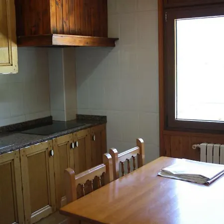 Guest house Casa Peret De Pereto - Habitaciones Y 3*