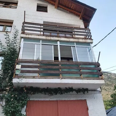 Guest house Casa Peret De Pereto - Habitaciones Y Espot